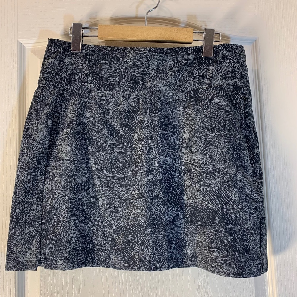 Cloudveil Performance‎ Skort – Outdoor & Golf Active Skirt-Short (Small)